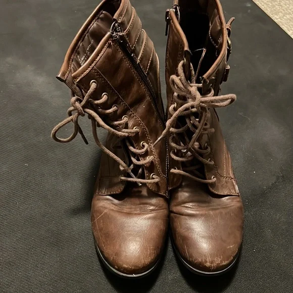 Combat boots - Picture 3 of 6